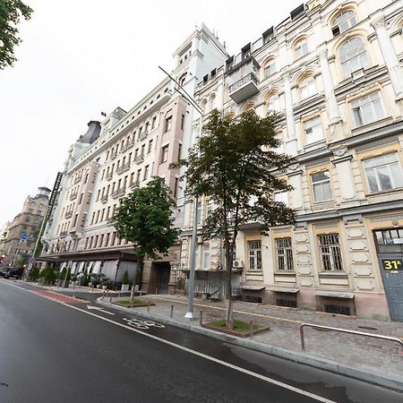 Luxury Beatiful Apartment On Pyshkinska Street Kiev Esterno foto